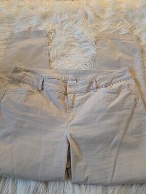Old Navy Light Beige Pixie Chino Ankle Pants